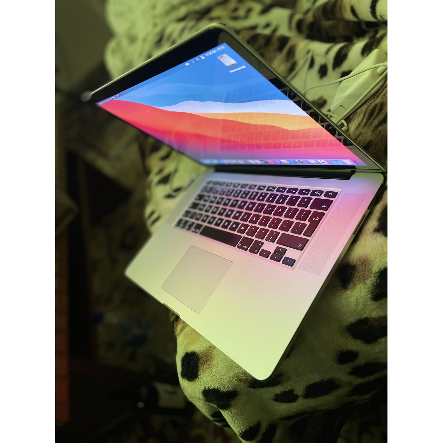 Apple MacBook PRO 15 Core i7 2.3Gz 16GB 256GB SSD 2013 Retina Display