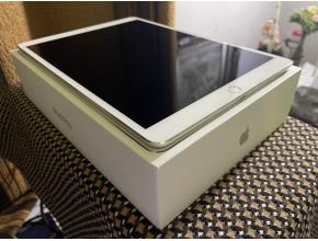 Apple iPad Pro 1st Gen. 256GB, Wi-Fi, 10.5 in - Silver А1701 - като нов + кутия! 