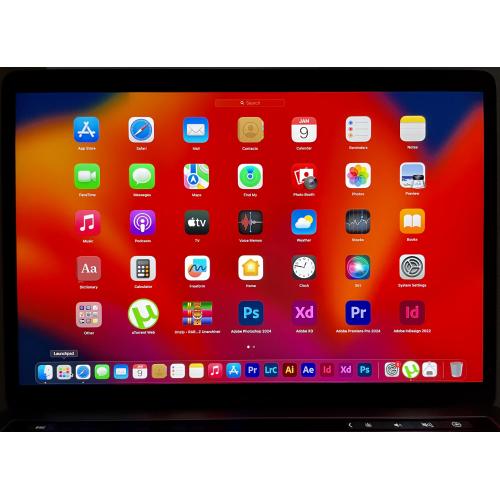 Apple MacBook Pro 13" A1989 2018 i7-8559U 16GB RAM 256GB SSD - Touch Bar + ID