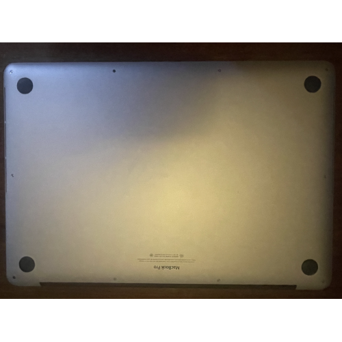  Apple MacBook Pro 15" A1398 2015 i7-4th Gen 2.2Ghz 16GB RAM 256GB SSD